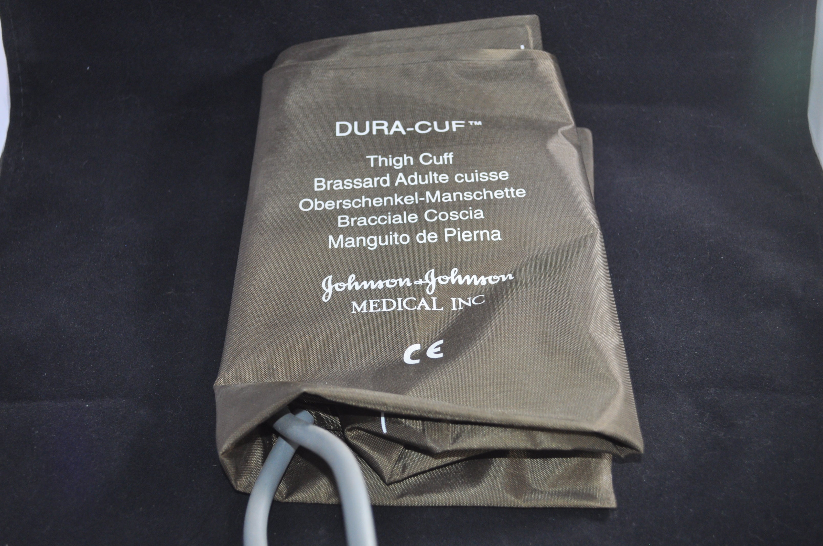Blood Pressure Cuff for Thigh (Dual Hose)